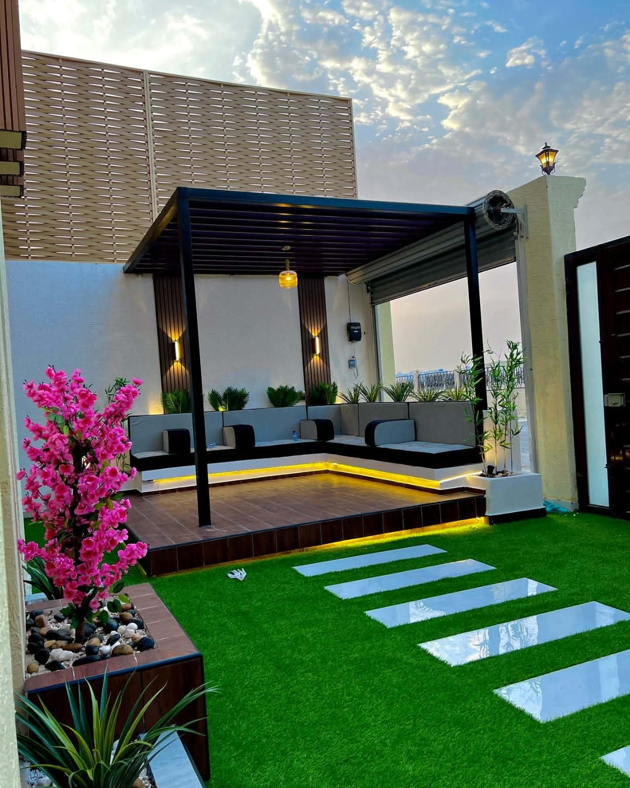 صورة تنسيق حدائق وشلالات ونوافير مؤسسة نجران